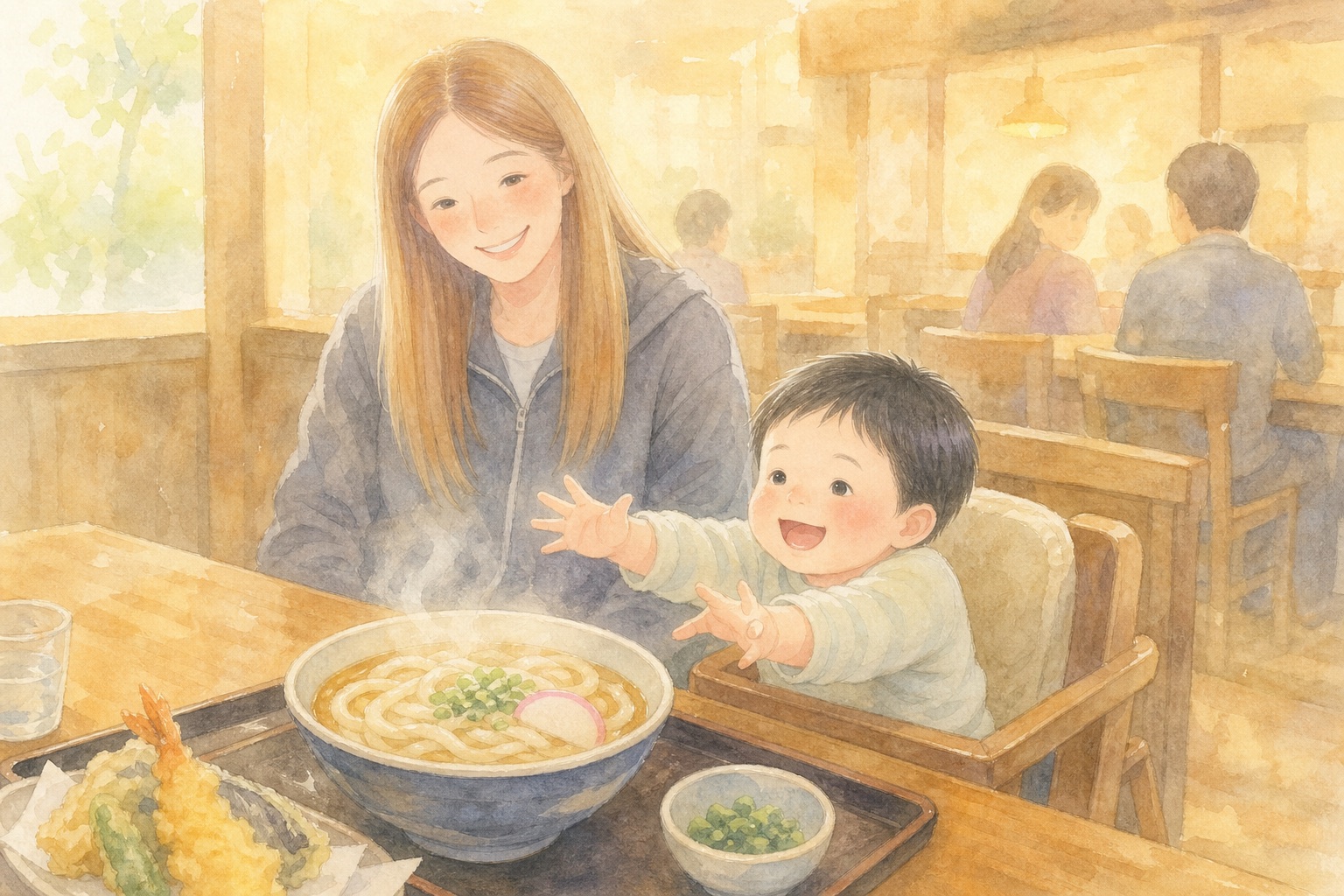 外食先でうどんを楽しそうに食べる息子