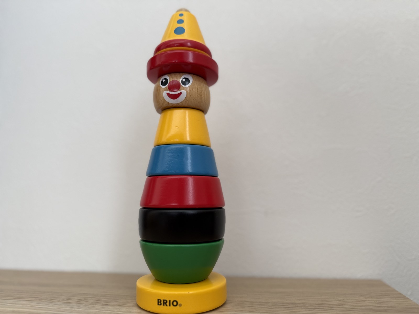BRIO クラウン 木製つみき(30120)を組み上げた状態